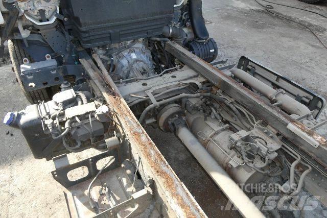 Isuzu NPR HD Camiones chasis