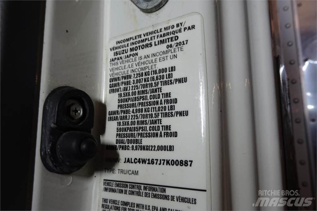 Isuzu NPR XD Isotermos y frigoríficos