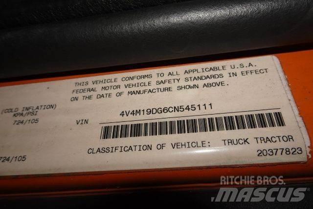 Volvo VNM42T Camiones chasis