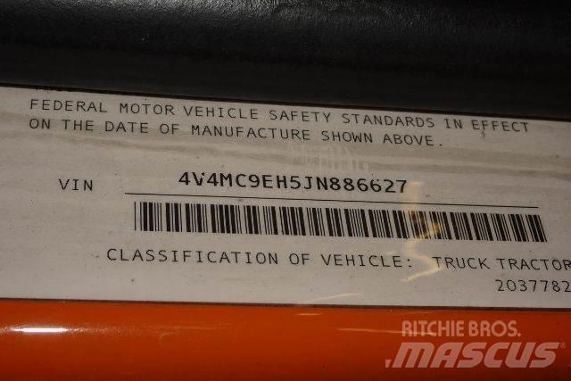 Volvo VNM64T Camiones chasis