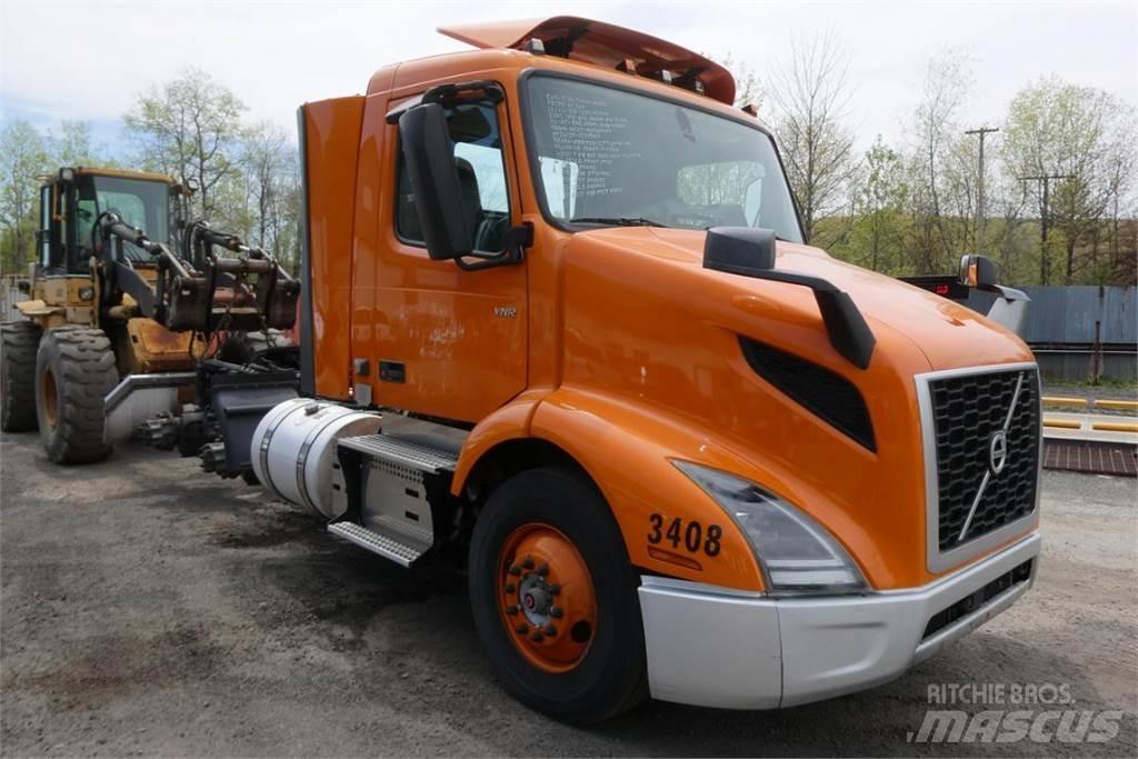 Volvo VNR64T300 Camiones chasis
