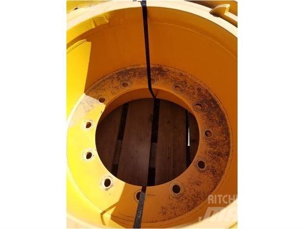 Volvo A25F Neumáticos, ruedas y llantas