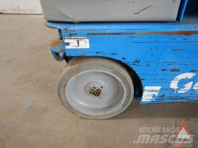 Genie GR-15 Plataforma de trabajo articulada
