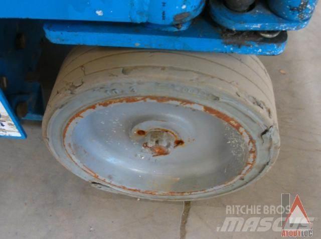 Genie GRC-12 Plataforma de trabajo articulada
