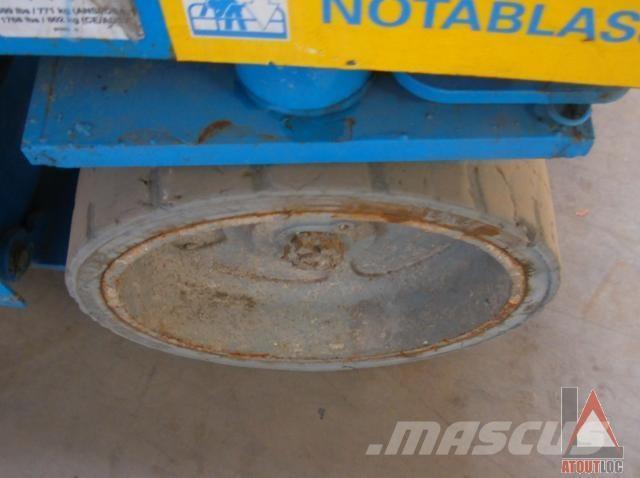 Genie GS-2032 Plataforma de trabajo articulada