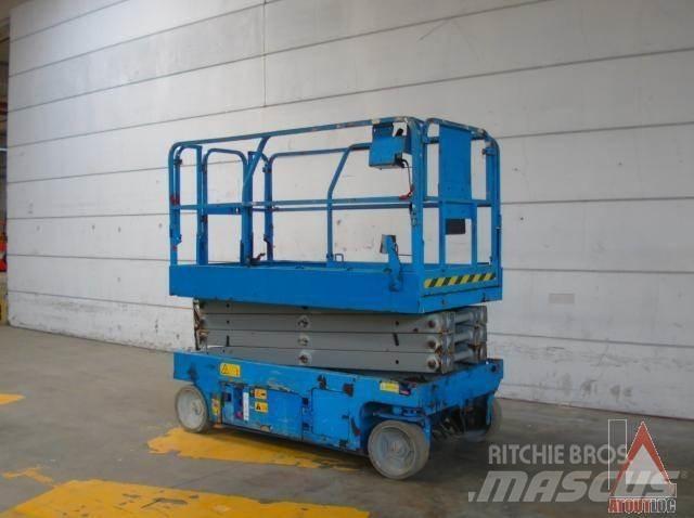 Genie GS-2646 Plataforma de trabajo articulada