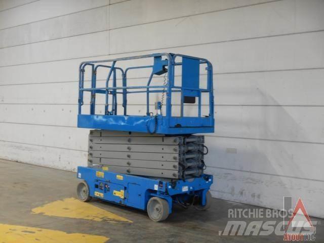 Genie GS-4047 Plataforma de trabajo articulada