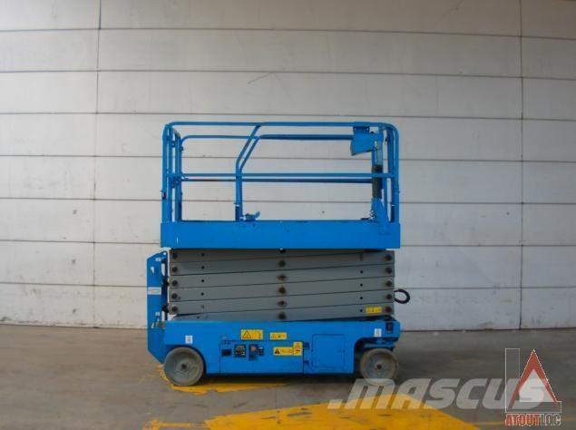 Genie GS-4047 Plataforma de trabajo articulada
