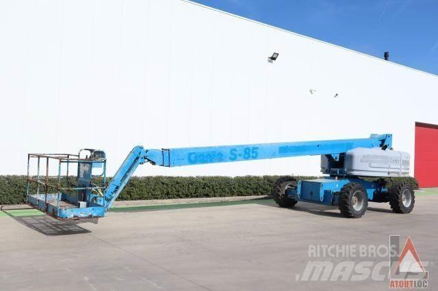 Genie S-85 Plataforma de trabajo articulada
