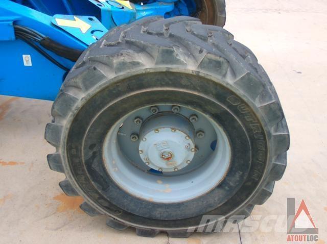 Genie Z-135/70 Plataforma de trabajo articulada
