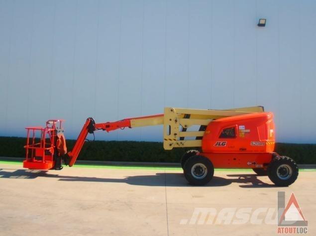 JLG 520AJ Plataforma de trabajo articulada