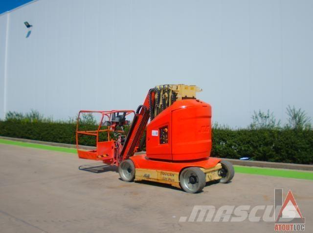 JLG TOUCAN 12E + Plataforma de trabajo articulada