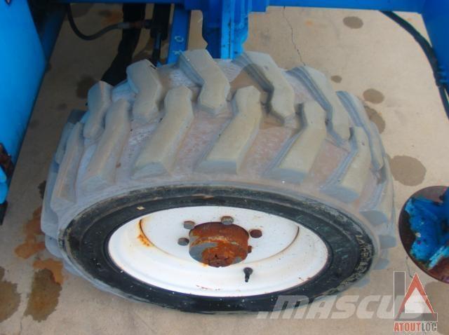 Snorkel S3370RT Plataforma de trabajo articulada