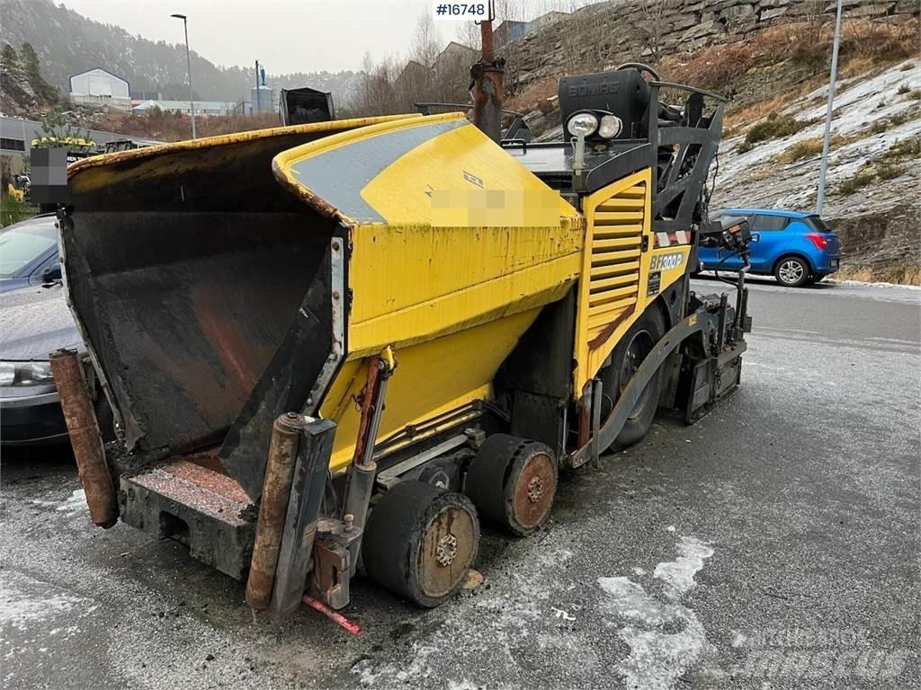 Bomag BF 300P Asfaltadoras