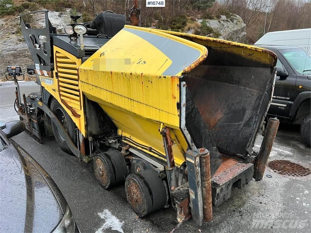 Bomag BF 300P Asfaltadoras