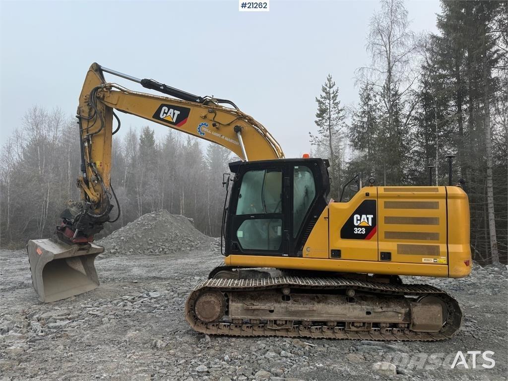 CAT 323 Excavadoras de cadenas