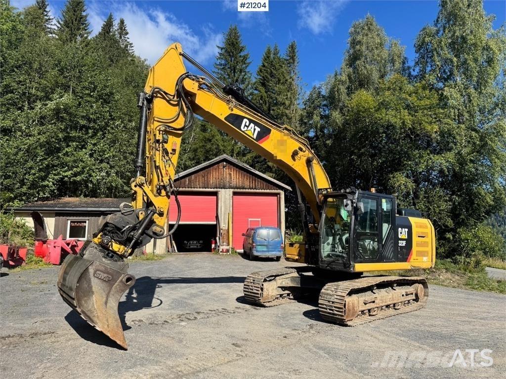 CAT 323FL Excavadoras de cadenas