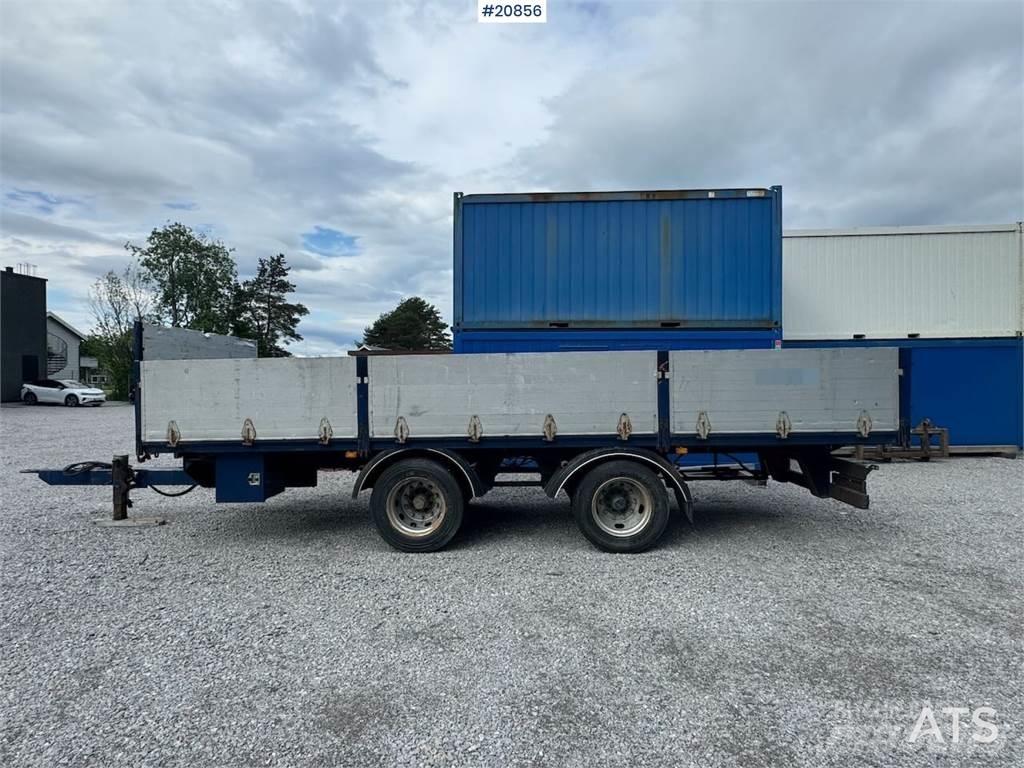 GMF flatebed trailer Plataforma plana/laterales abatibles