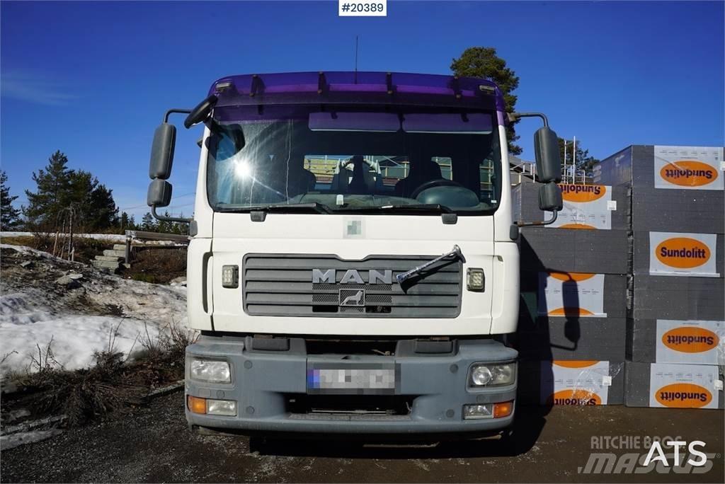 MAN TGM 18.330 Camiones polibrazo