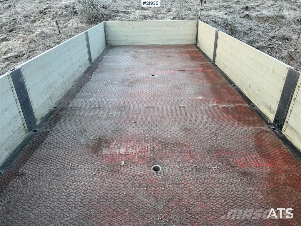 Maur 1-Axle Trailer Plataforma plana/laterales abatibles