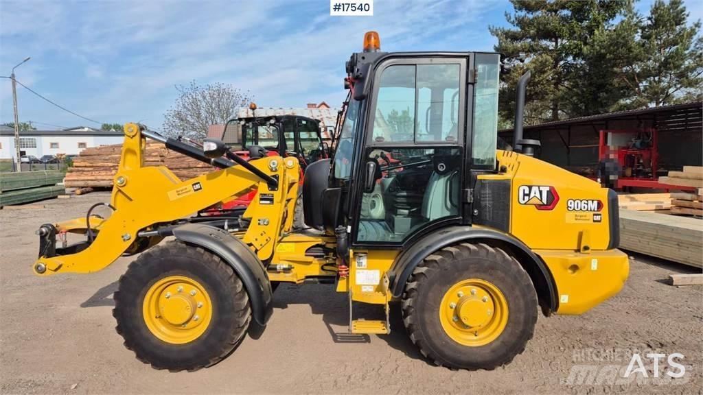 CAT 906M Cargadoras sobre ruedas