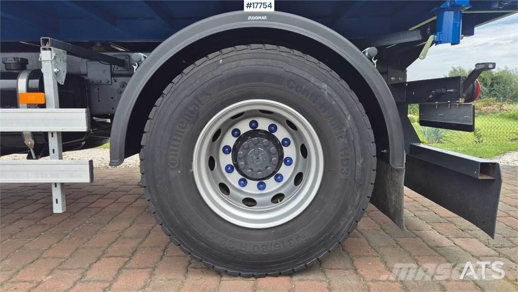 DAF LF 55.300 Camiones bañeras basculantes o volquetes