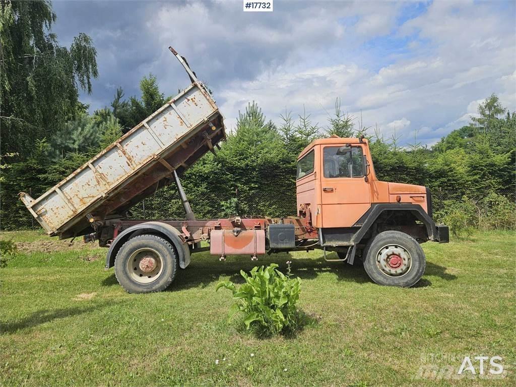 Iveco  Camiones bañeras basculantes o volquetes
