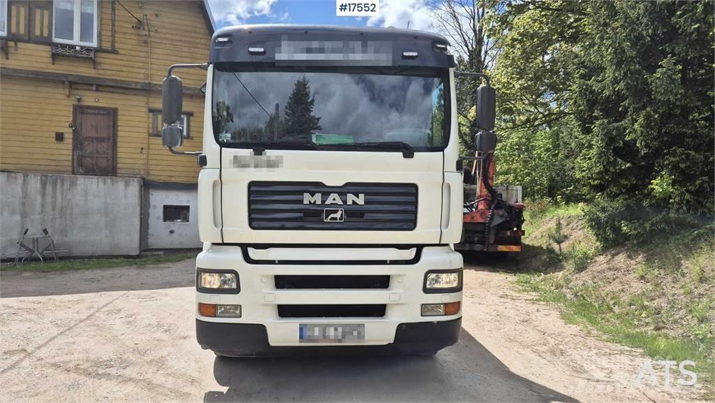 MAN 35.430 Camiones caja cerrada