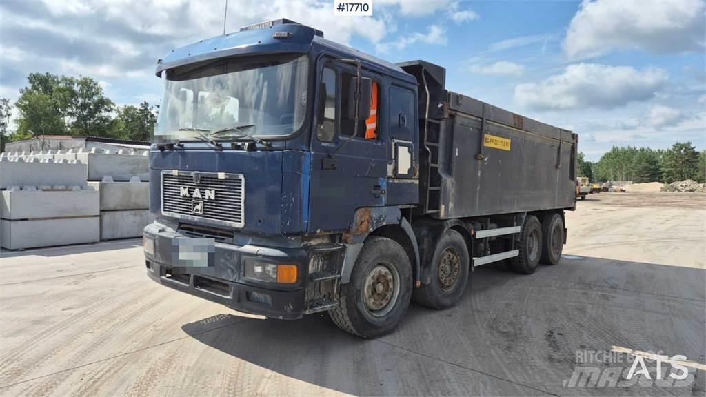 MAN F2000 Camiones bañeras basculantes o volquetes