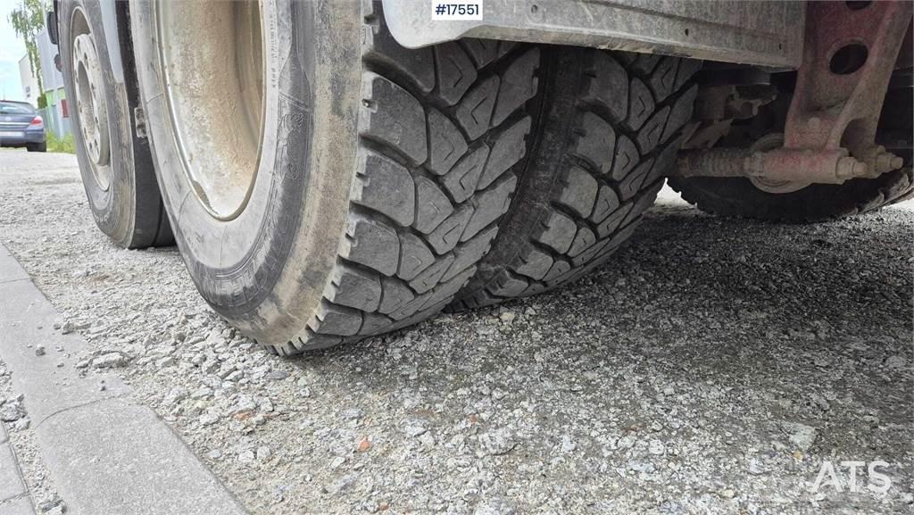 MAN TGA Camiones bañeras basculantes o volquetes