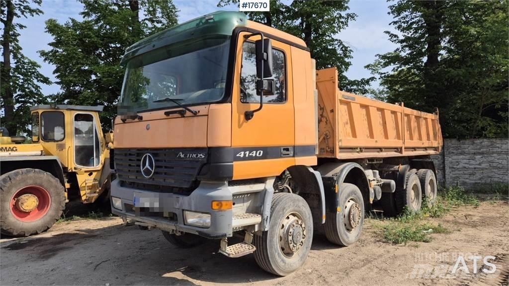 Mercedes-Benz 4140 Camiones bañeras basculantes o volquetes