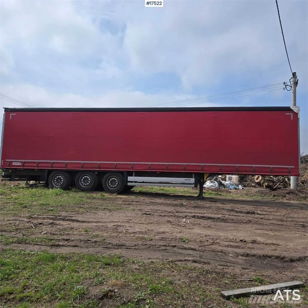 Schmitz SCB*53T Semirremolques con caja de lona