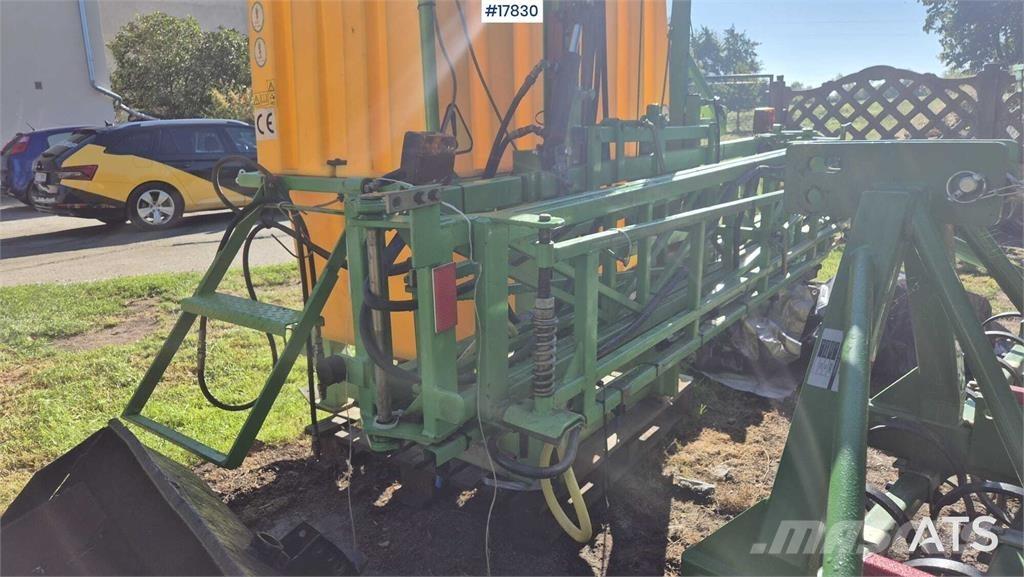  SKOTAREK P 326/ Pulverizadores arrastrados