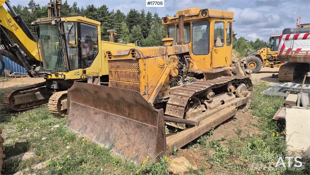 Staliniec t-130 Buldozer sobre oruga