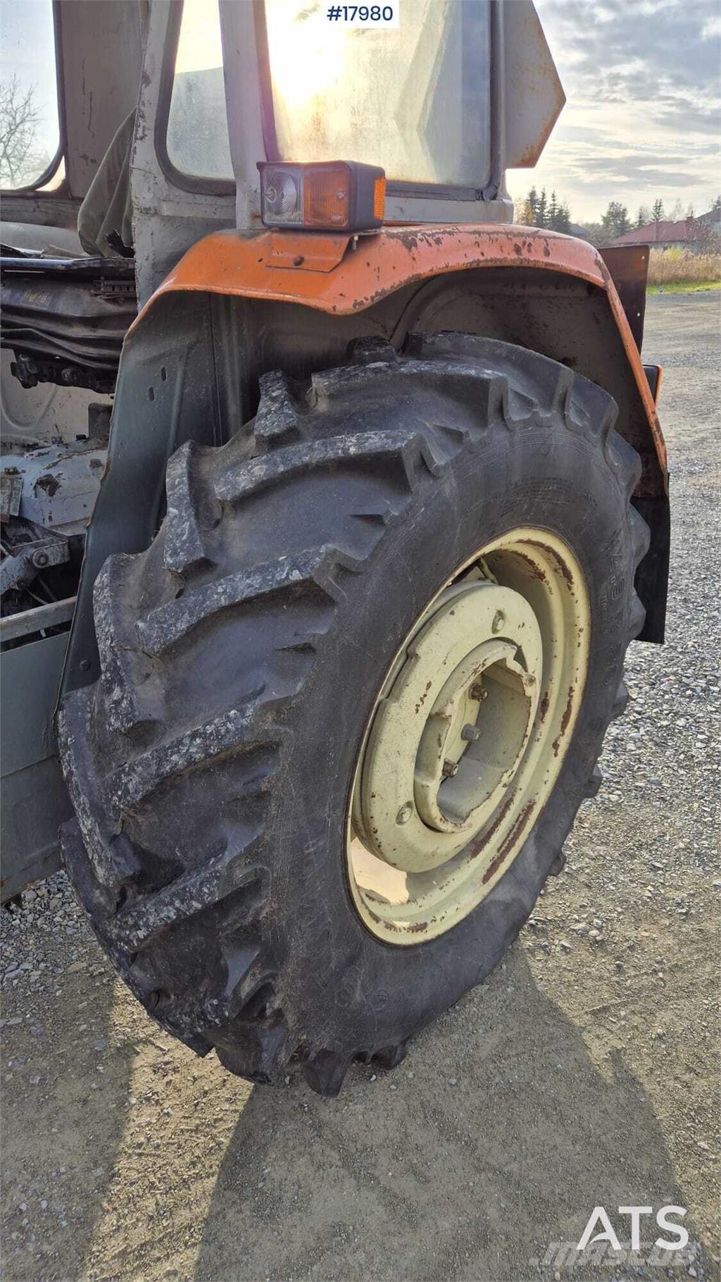 Ursus C 360 Tractores