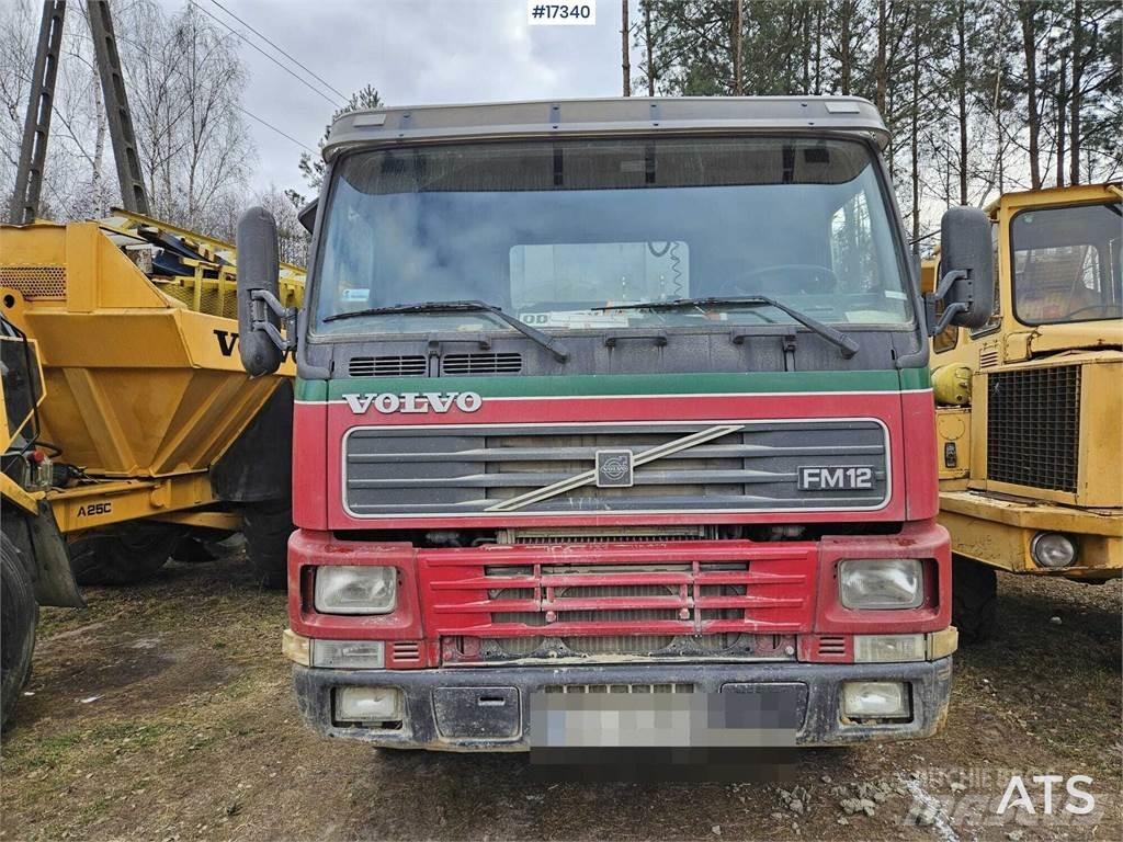 Volvo 420 8x4 Camiones bañeras basculantes o volquetes