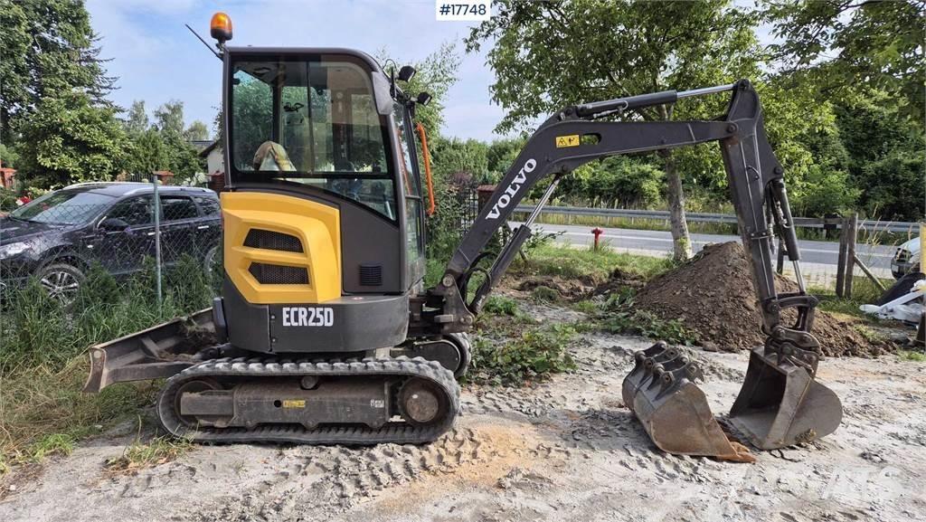 Volvo ECR25D Mini excavadoras < 7t