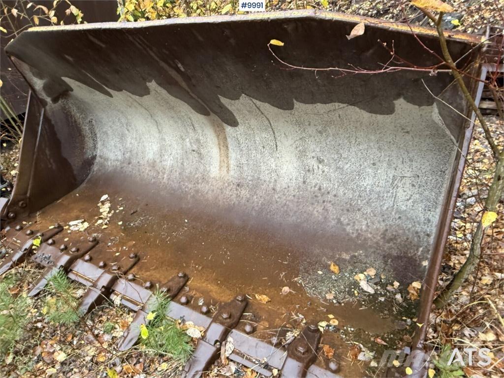 CAT Bucket Cucharones