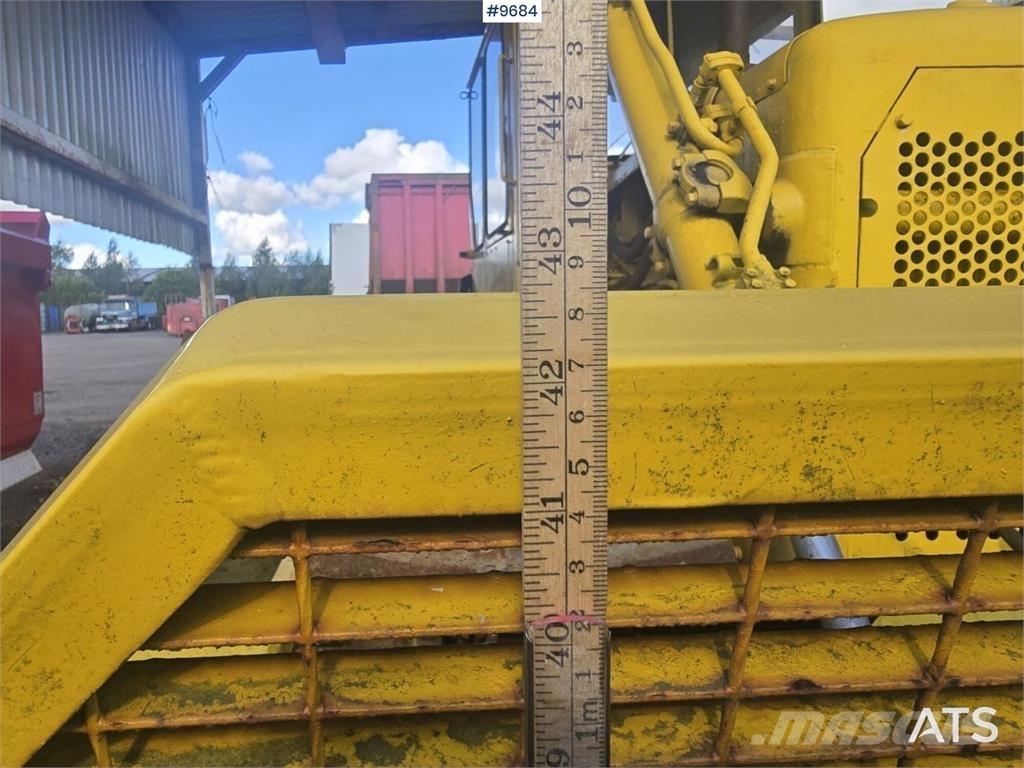 CAT D4D LGP Buldozer sobre oruga