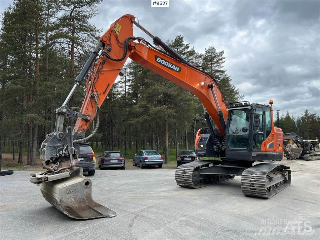 Doosan DX235LCR Excavadoras de cadenas