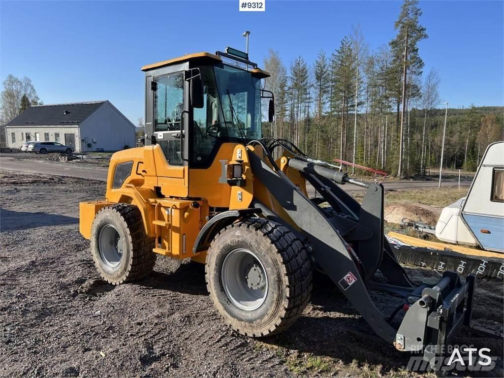 Everun L30 Multi Buldozer sobre ruedas