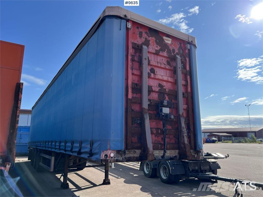 Fruehauf SS136/P3S Semirremolques con caja de lona