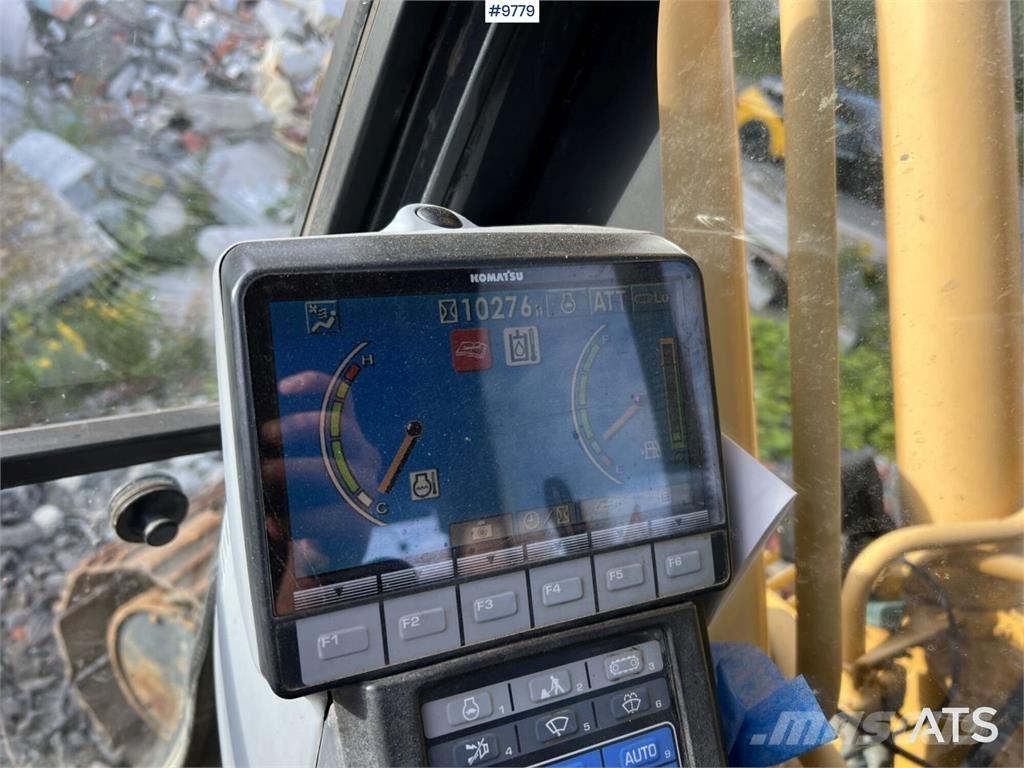 Komatsu PC210LC-8 Excavadoras de cadenas