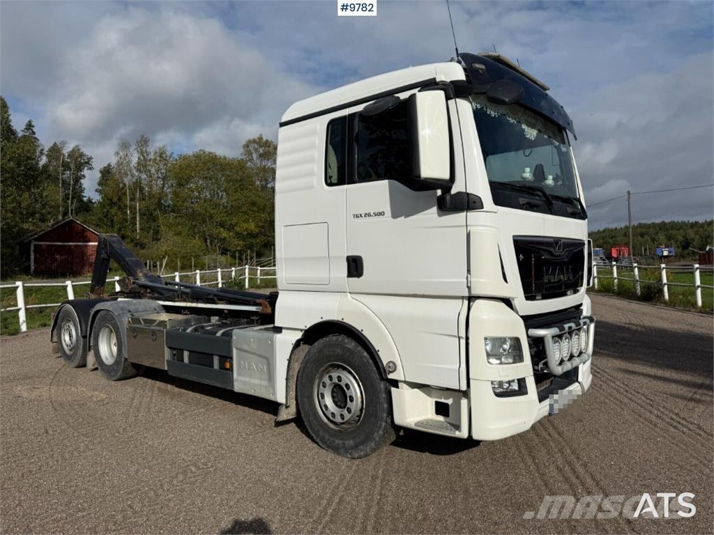 MAN TGX 26.500 6X2 Camiones polibrazo