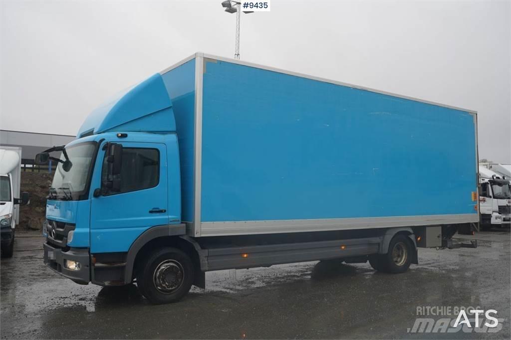 Mercedes-Benz ATEGO Camiones caja cerrada