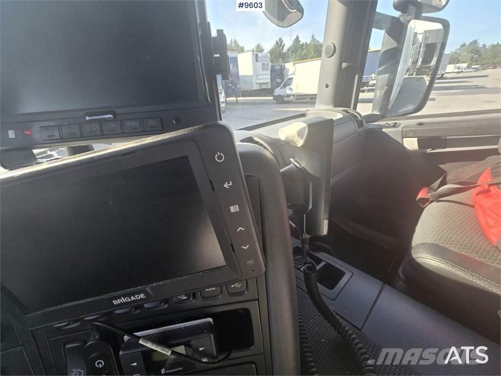 Scania P280 Skåpbil Camiones caja cerrada