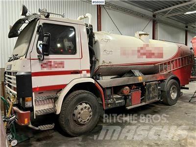 Scania P92H 4x2 Camiones aspiradores/combi