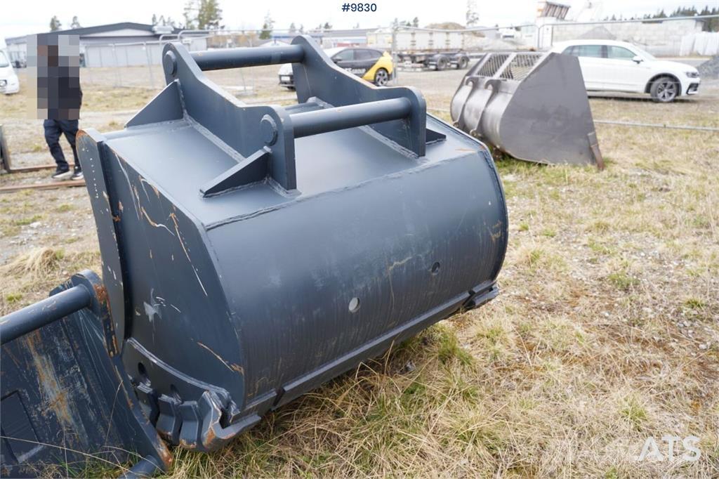  TOBA Tooth bucket S80 Cucharones