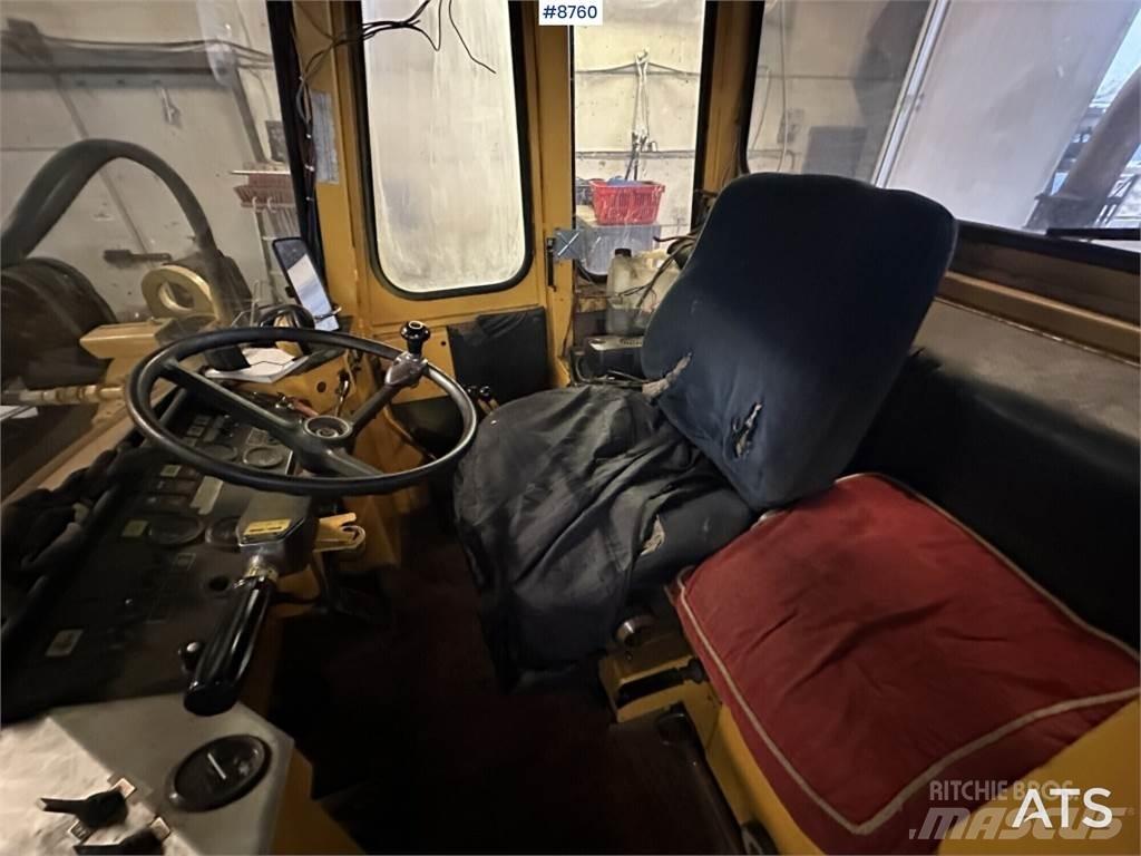 Volvo BM 4400 Buldozer sobre ruedas