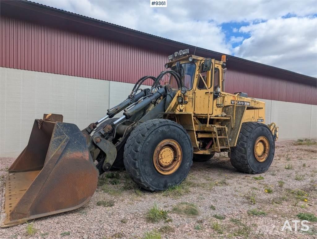 Volvo BM 4600B  Buldozer sobre ruedas